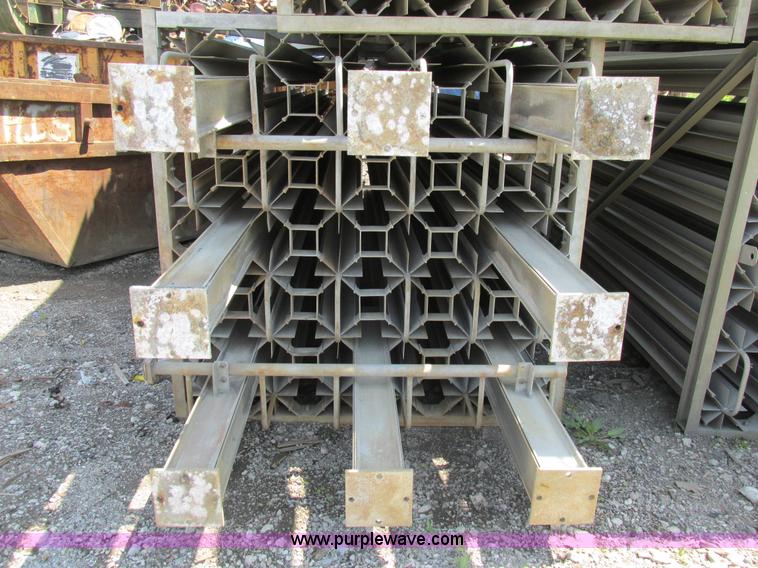 image for item K5036 Cryoquip liquid oxygen vaporizer tower