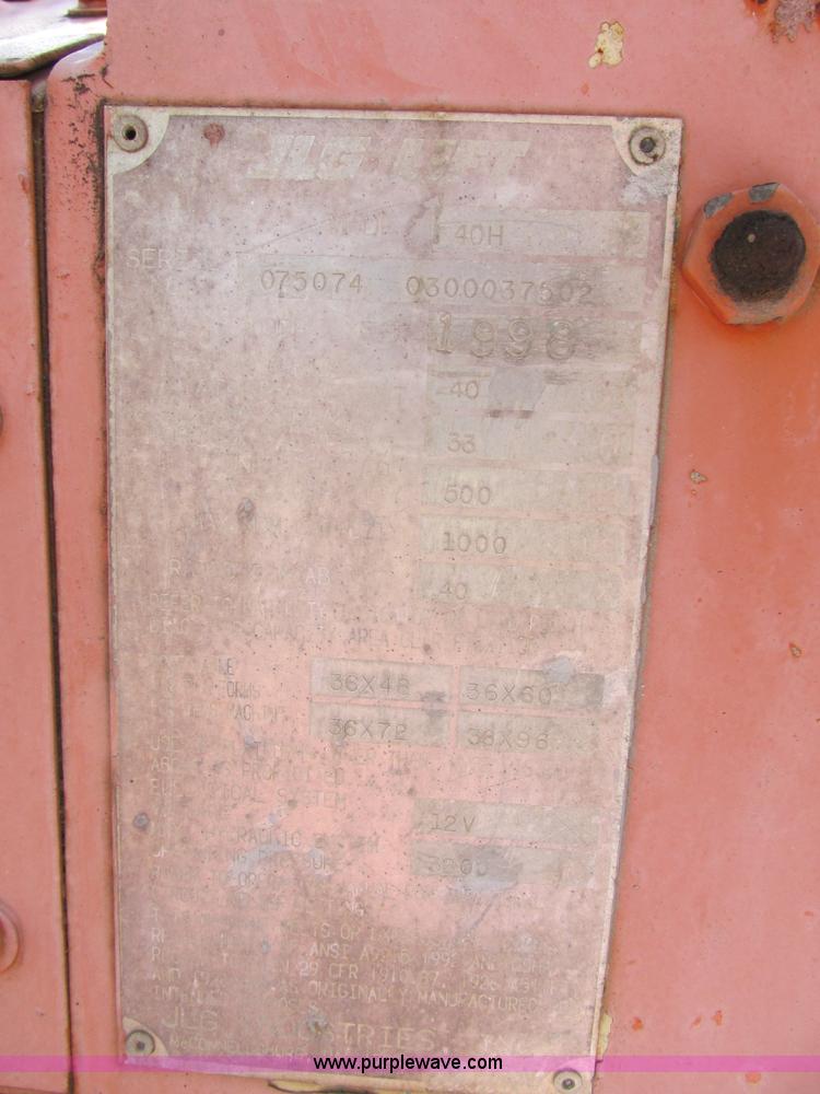 image for item K5071 1998 JLG 40H boom lift