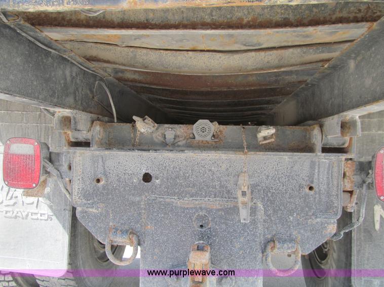 image for item K5711 1998 Ford L8501 dump truck