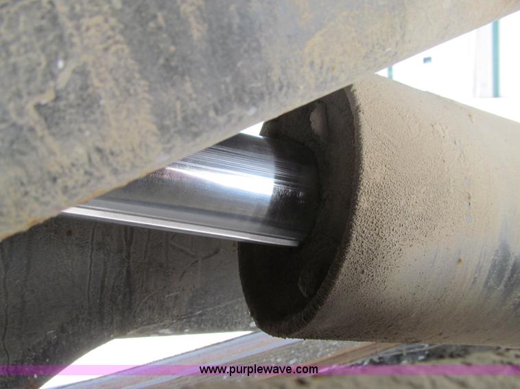 image for item K5711 1998 Ford L8501 dump truck