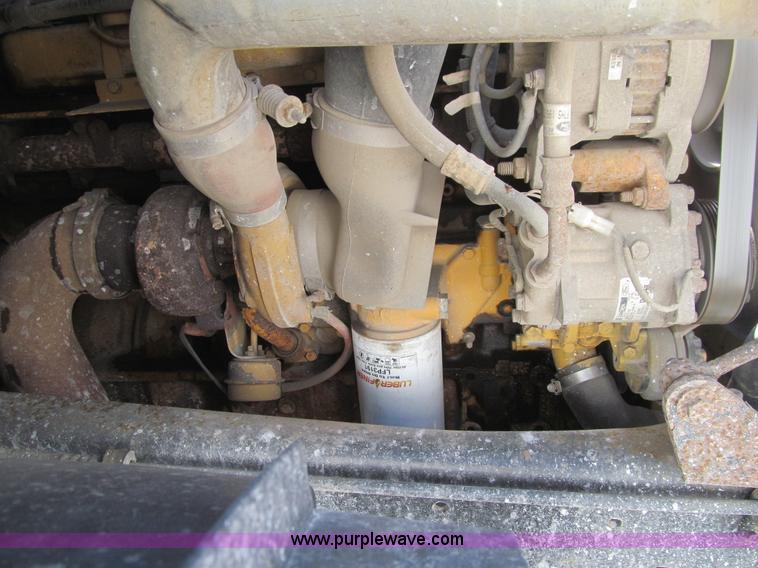 image for item K5711 1998 Ford L8501 dump truck