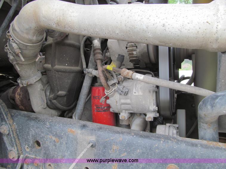 image for item K5712 1997 Ford F800 dump truck