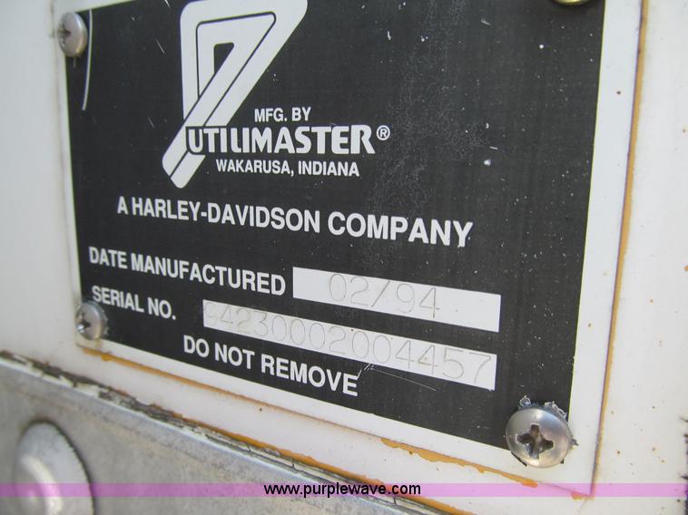 image for item K5713 1996 Ford LTLA9000 box truck