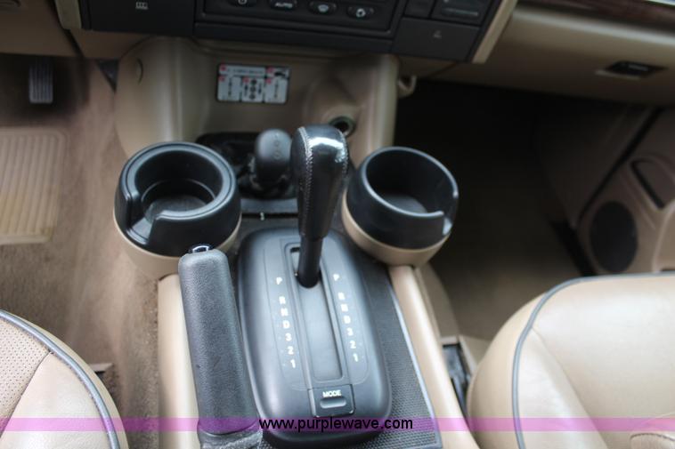 image for item K6887 2002 Land Rover Discovery Series II SE SUV