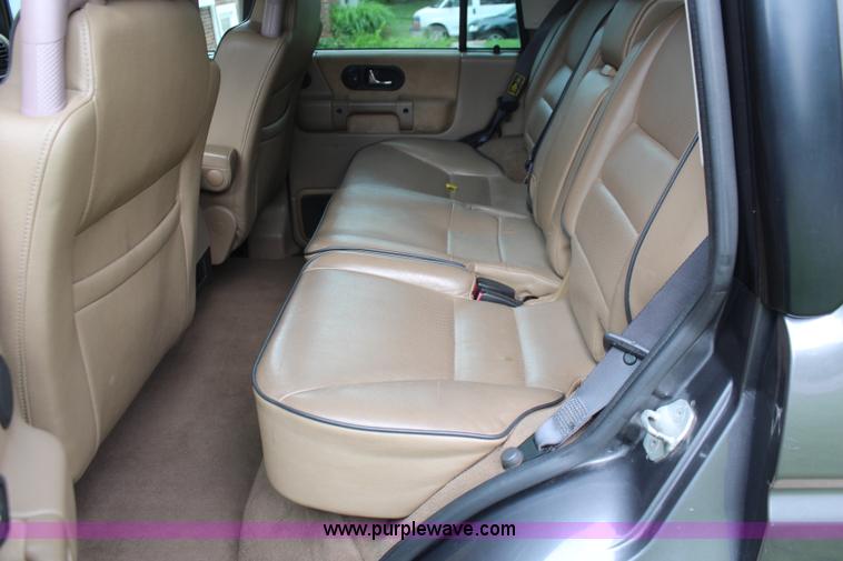 image for item K6887 2002 Land Rover Discovery Series II SE SUV