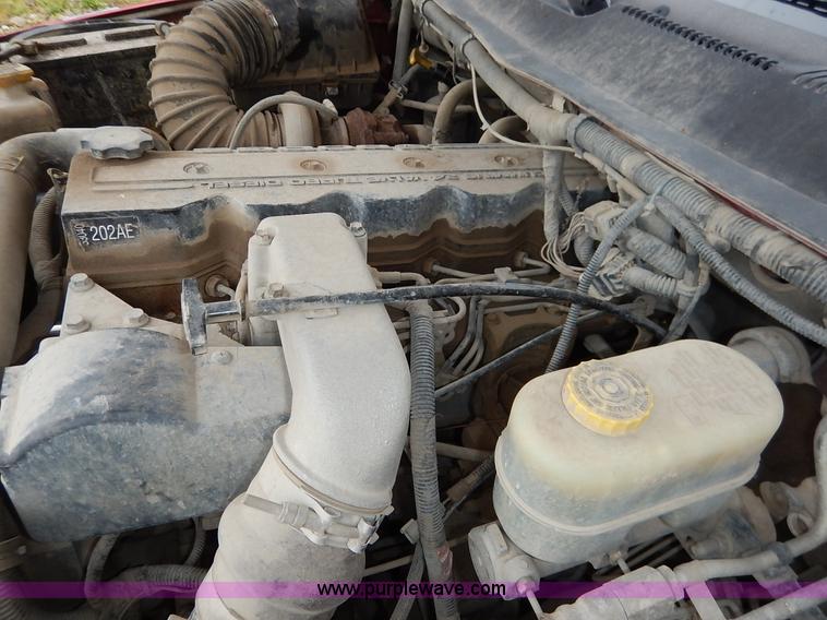 image for item K7432 2002 Dodge Ram 2500 SL pickup truck