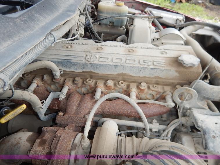 image for item K7432 2002 Dodge Ram 2500 SL pickup truck