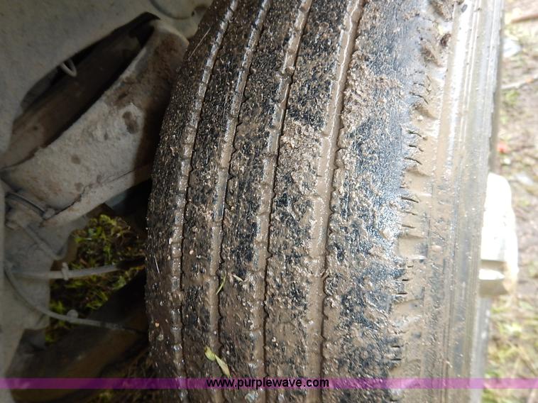 image for item K7432 2002 Dodge Ram 2500 SL pickup truck