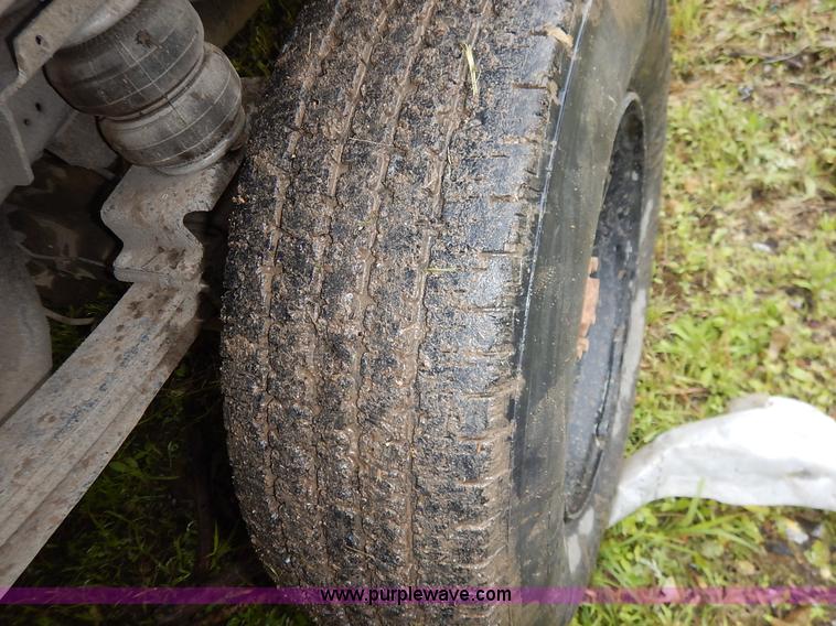 image for item K7432 2002 Dodge Ram 2500 SL pickup truck