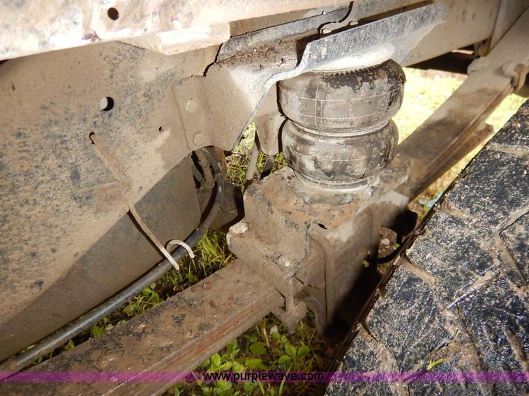 image for item K7432 2002 Dodge Ram 2500 SL pickup truck