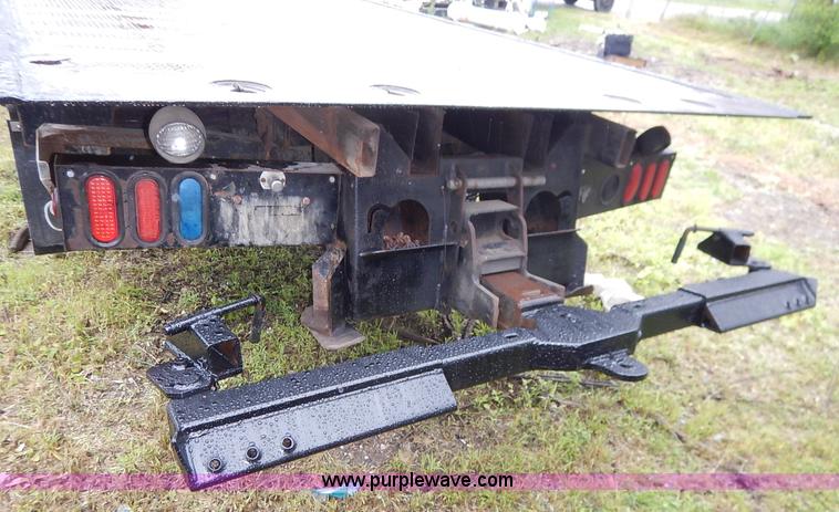 image for item K7454 2007 Ford F650 Super Duty SuperCab tow truck