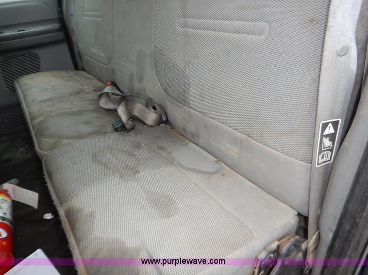 image for item K7454 2007 Ford F650 Super Duty SuperCab tow truck