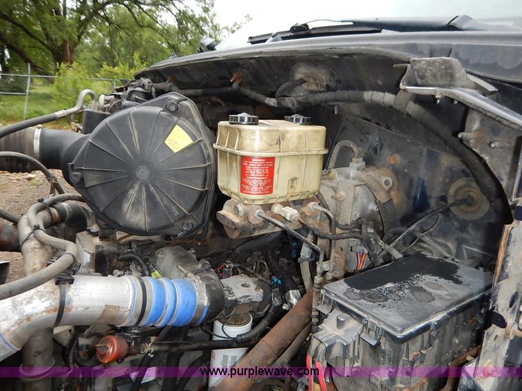 image for item K7454 2007 Ford F650 Super Duty SuperCab tow truck