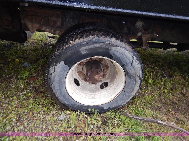 image for item K7454 2007 Ford F650 Super Duty SuperCab tow truck