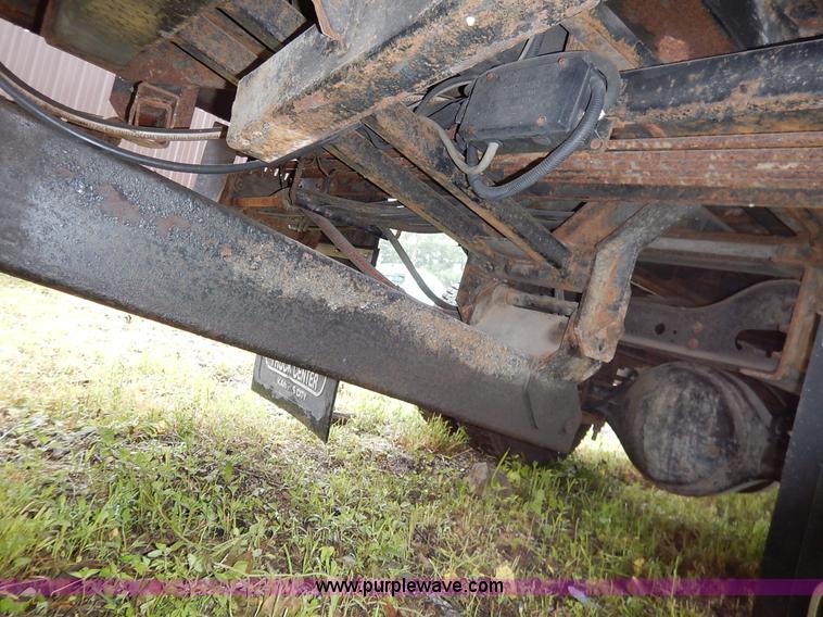 image for item K7454 2007 Ford F650 Super Duty SuperCab tow truck