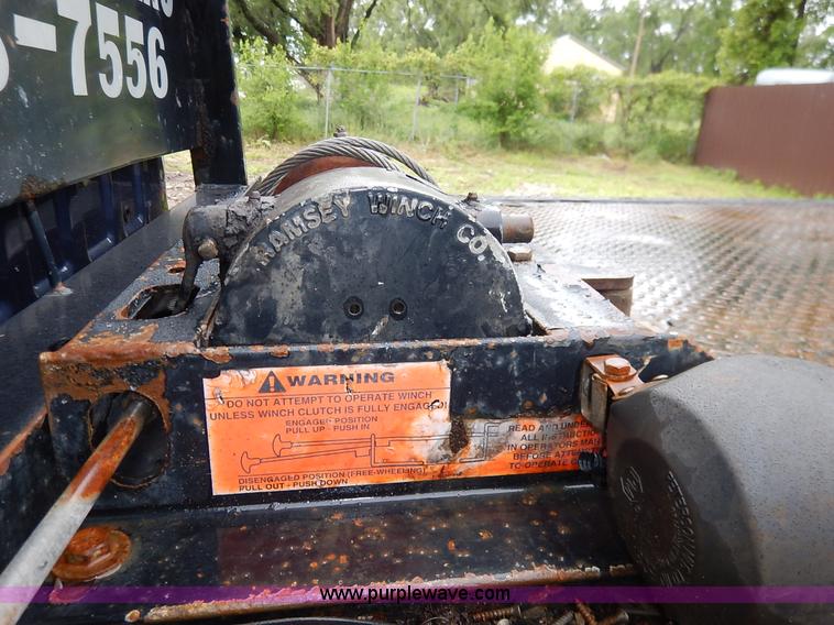 image for item K7454 2007 Ford F650 Super Duty SuperCab tow truck