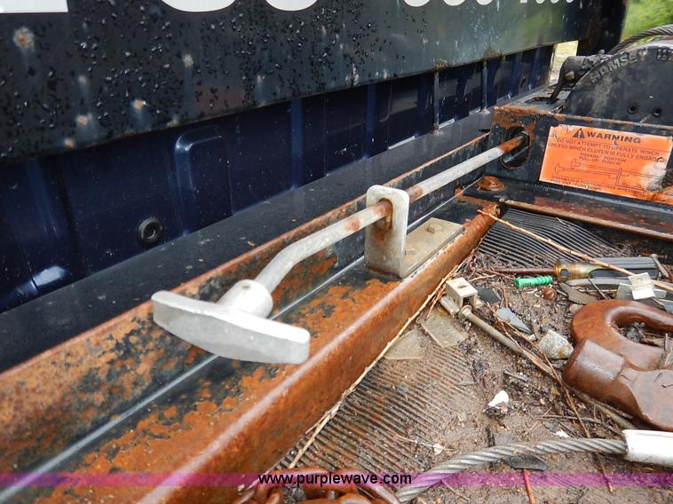 image for item K7454 2007 Ford F650 Super Duty SuperCab tow truck