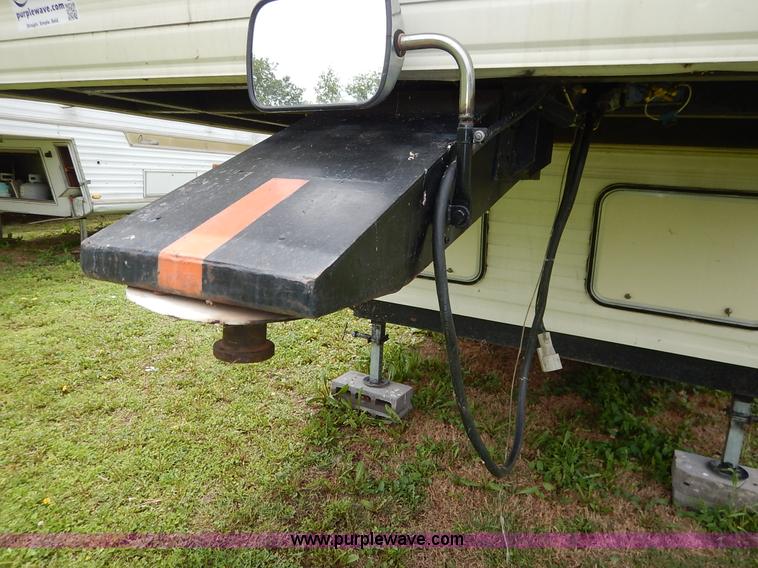 image for item K7472 1993 Cobra Sandpiper camper