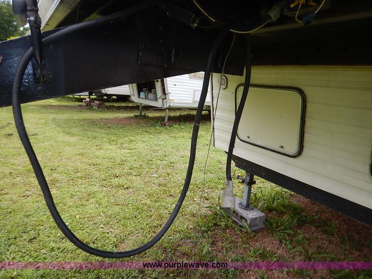 image for item K7472 1993 Cobra Sandpiper camper