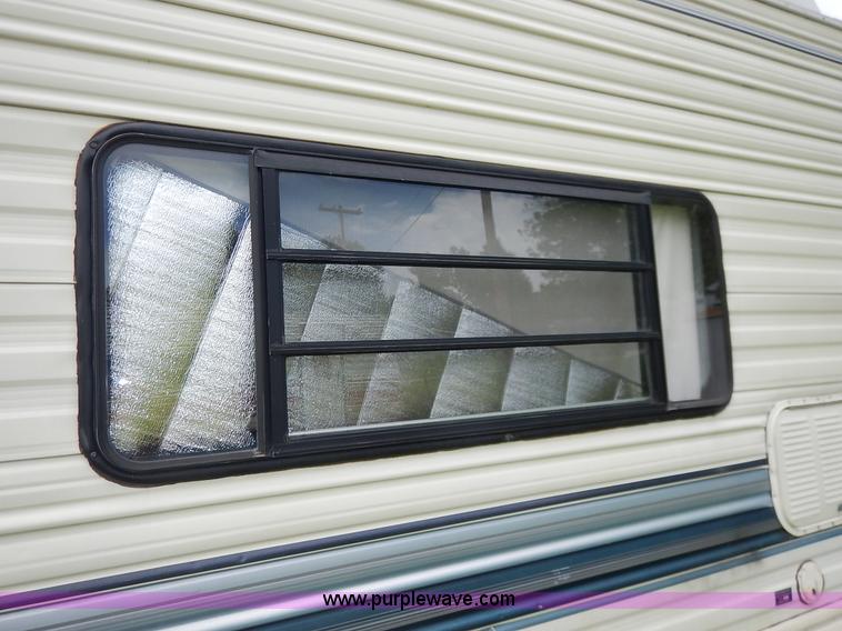 image for item K7472 1993 Cobra Sandpiper camper