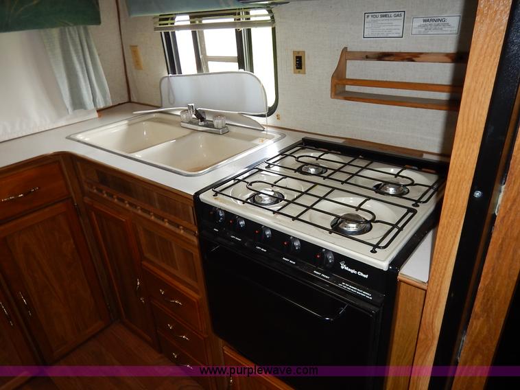 image for item K7472 1993 Cobra Sandpiper camper