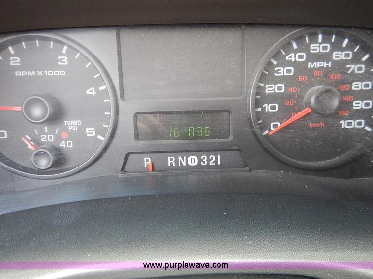 image for item K7499 2006 Ford F350 Super Duty XL SuperCab pickup truck