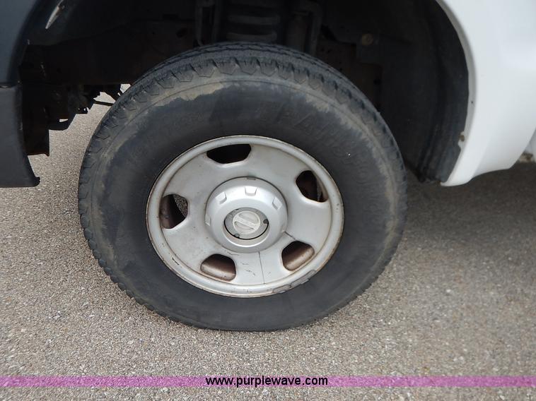 image for item K7499 2006 Ford F350 Super Duty XL SuperCab pickup truck