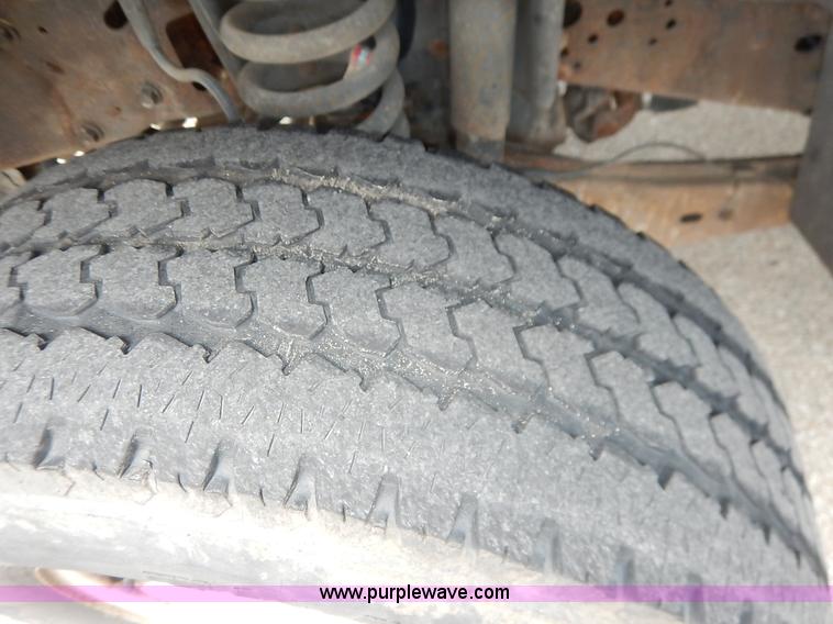 image for item K7499 2006 Ford F350 Super Duty XL SuperCab pickup truck