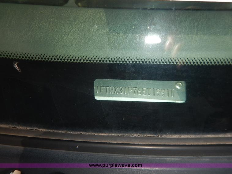 image for item K7499 2006 Ford F350 Super Duty XL SuperCab pickup truck