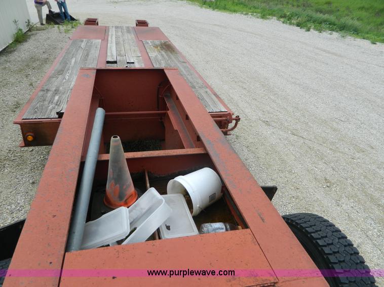 image for item K8093 1998 Belshe T10 equipment trailer