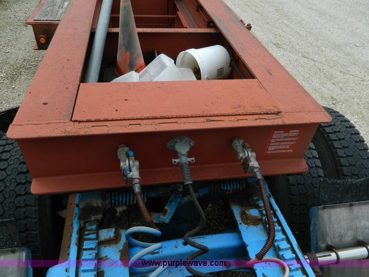 image for item K8093 1998 Belshe T10 equipment trailer