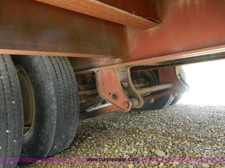 image for item K8093 1998 Belshe T10 equipment trailer