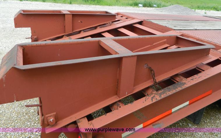 image for item K8093 1998 Belshe T10 equipment trailer