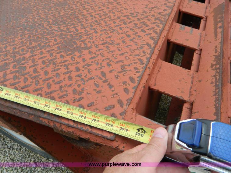 image for item K8093 1998 Belshe T10 equipment trailer