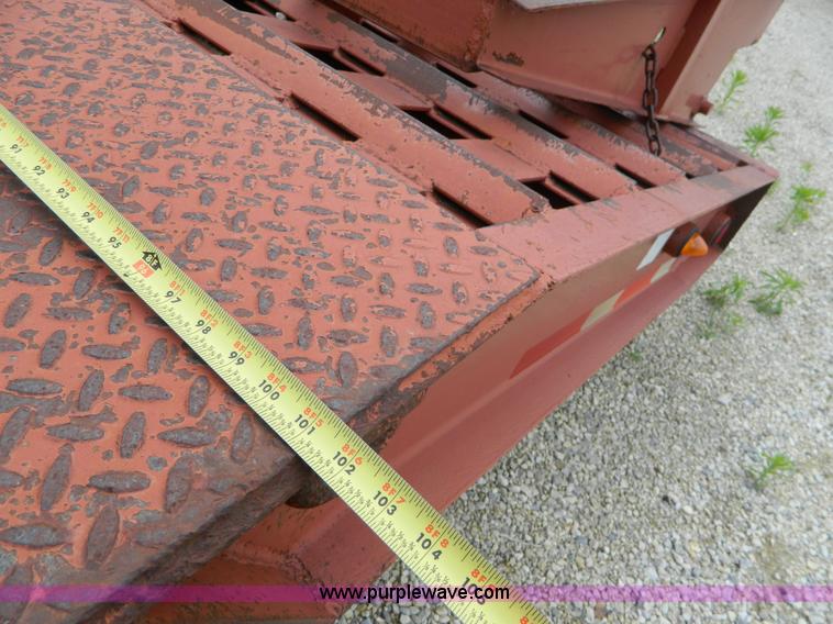 image for item K8093 1998 Belshe T10 equipment trailer