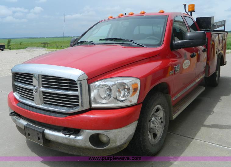 image for item K8095 2009 Dodge Ram 2500 Quad Cab utility truck