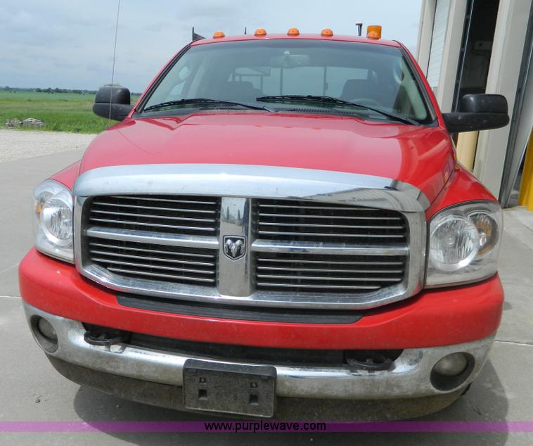image for item K8095 2009 Dodge Ram 2500 Quad Cab utility truck