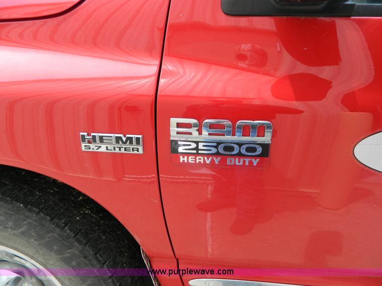image for item K8095 2009 Dodge Ram 2500 Quad Cab utility truck