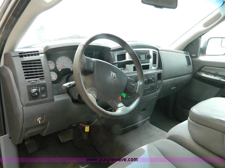 image for item K8095 2009 Dodge Ram 2500 Quad Cab utility truck