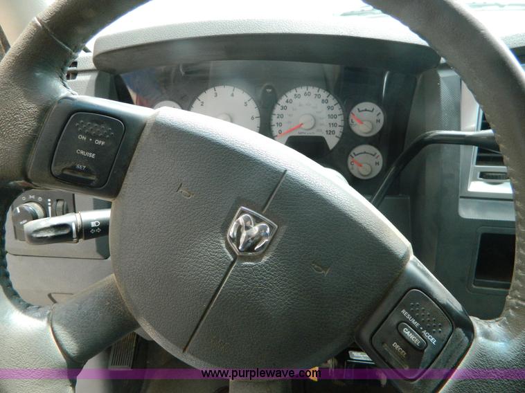 image for item K8095 2009 Dodge Ram 2500 Quad Cab utility truck