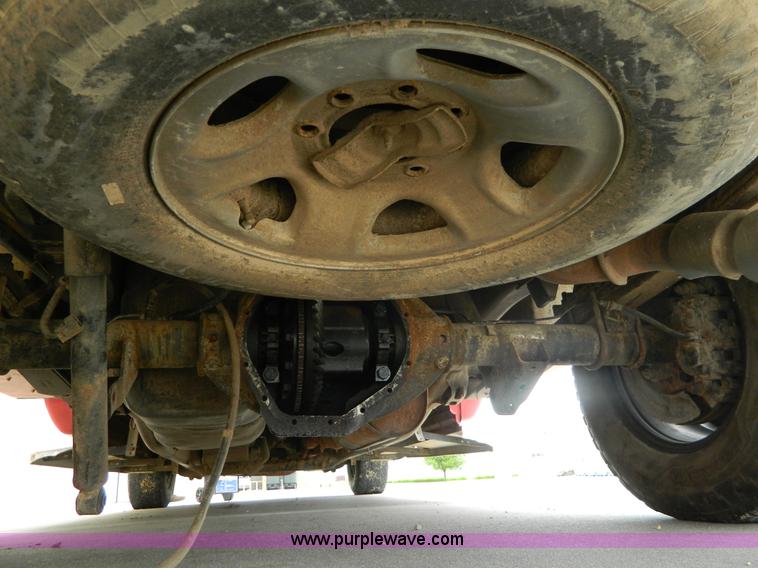 image for item K8095 2009 Dodge Ram 2500 Quad Cab utility truck