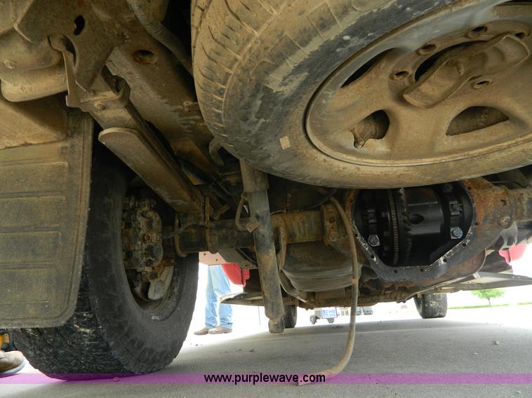 image for item K8095 2009 Dodge Ram 2500 Quad Cab utility truck