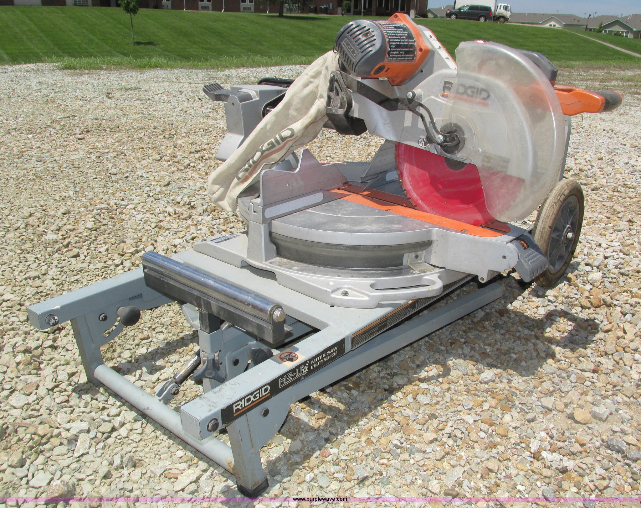 Ridgid MSUV 12" miter saw in Falls City, NE Item AV9184 sold