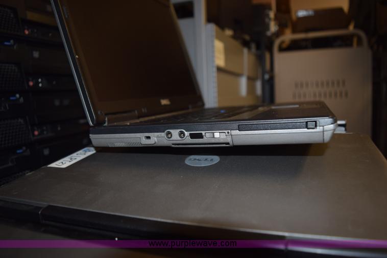 image for item AQ9211 (60) Dell Latitude D620 laptops