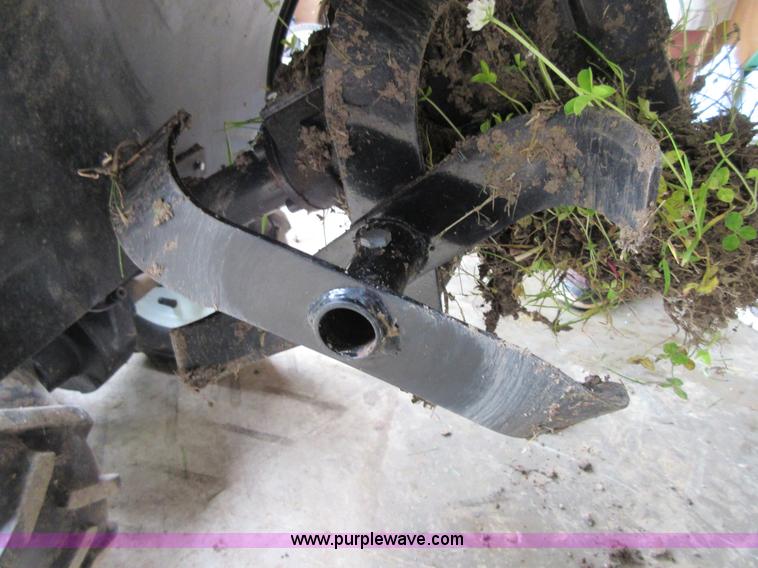 image for item BA9273 2010 Snapper tiller