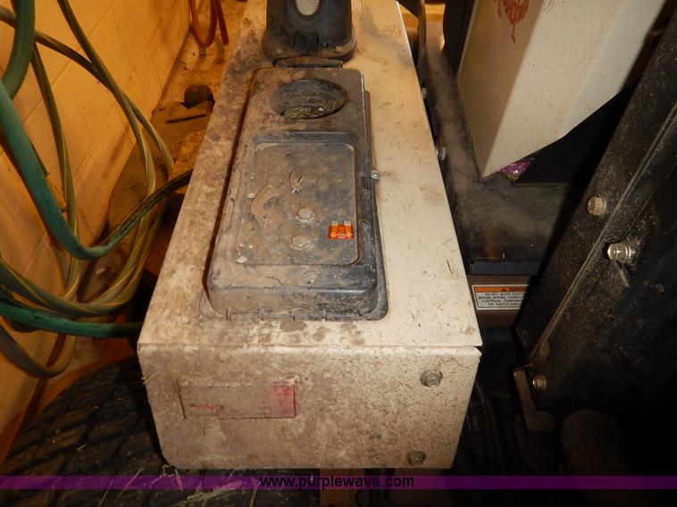 image for item BC9422 Grasshopper 428D lawn mower