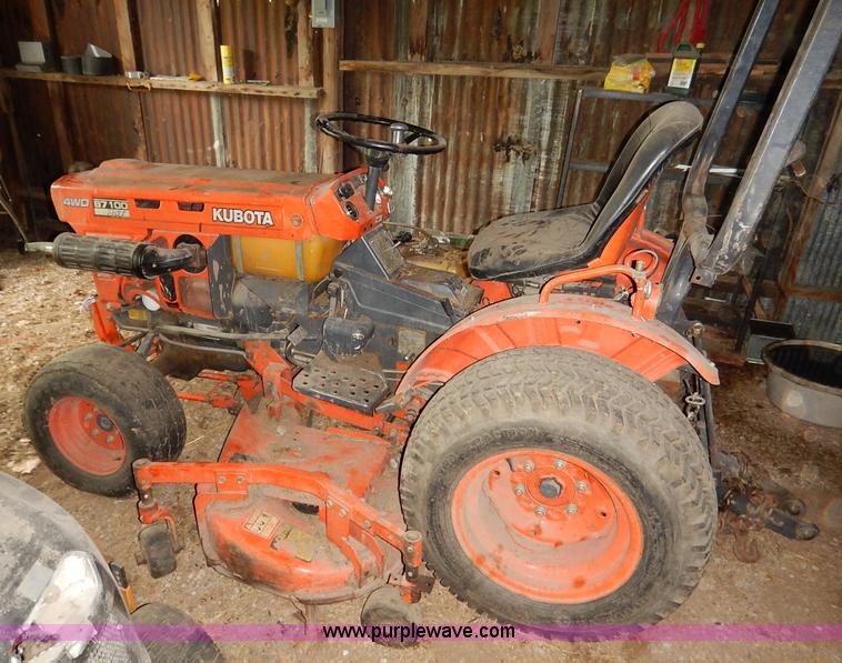 image for item BC9472 Kubota B7100HST MFWD tractor