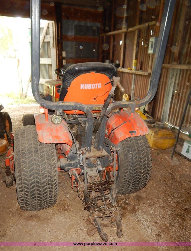 image for item BC9472 Kubota B7100HST MFWD tractor