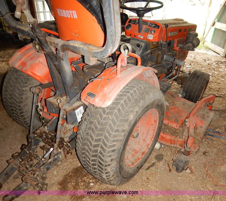 image for item BC9472 Kubota B7100HST MFWD tractor
