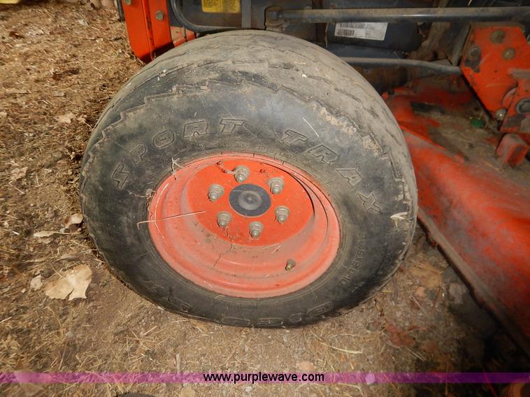 image for item BC9472 Kubota B7100HST MFWD tractor